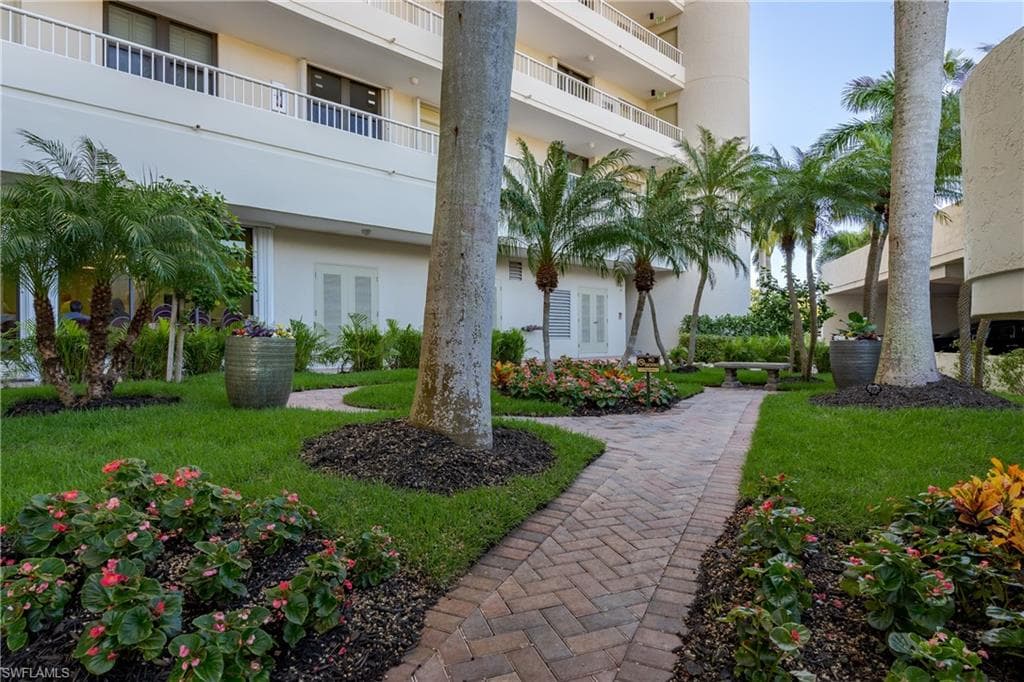 320 Seaview Ct 1212, Marco Island, FL 34145-37