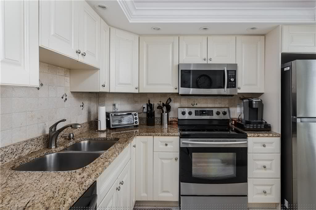 320 Seaview Ct 1212, Marco Island, FL 34145-4