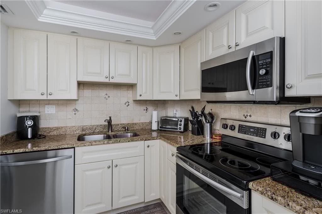 320 Seaview Ct 1212, Marco Island, FL 34145-5