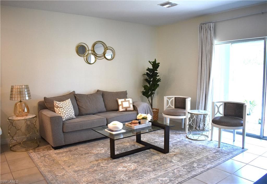 15183 Wildflower Cir, Naples, FL 34119-16