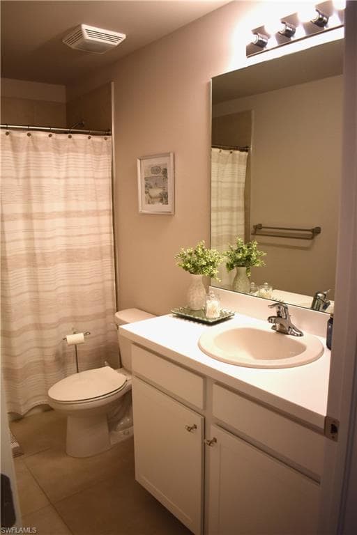 15183 Wildflower Cir, Naples, FL 34119-33