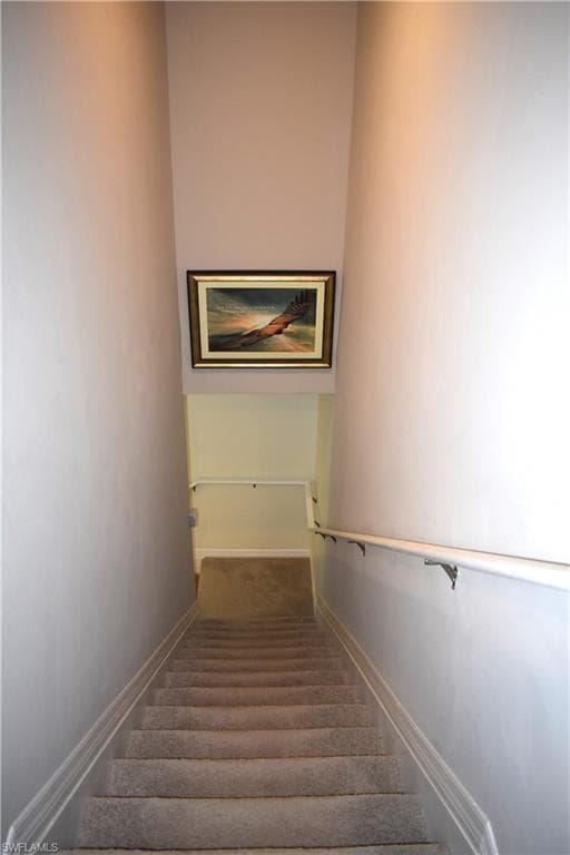 15183 Wildflower Cir, Naples, FL 34119-34