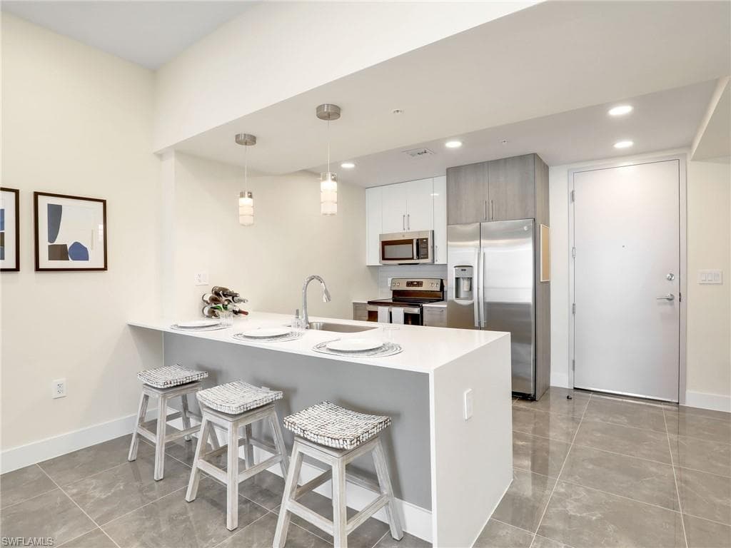 26600 Rosewood Pointe Dr B-201, Bonita Springs, Fl 34135-7