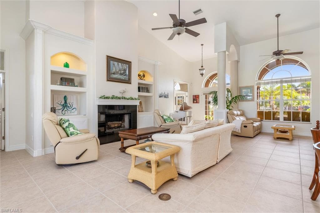 11768 Lady Anne Cir, Cape Coral, FL 33991-9