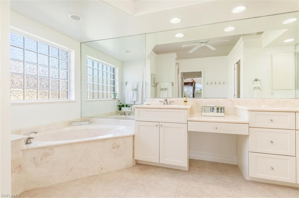 11768 Lady Anne Cir, Cape Coral, FL 33991-27
