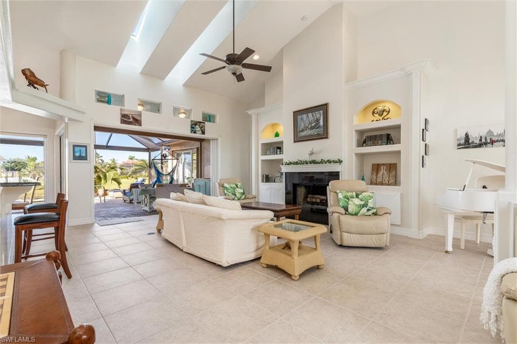 11768 Lady Anne Cir, Cape Coral, FL 33991-8