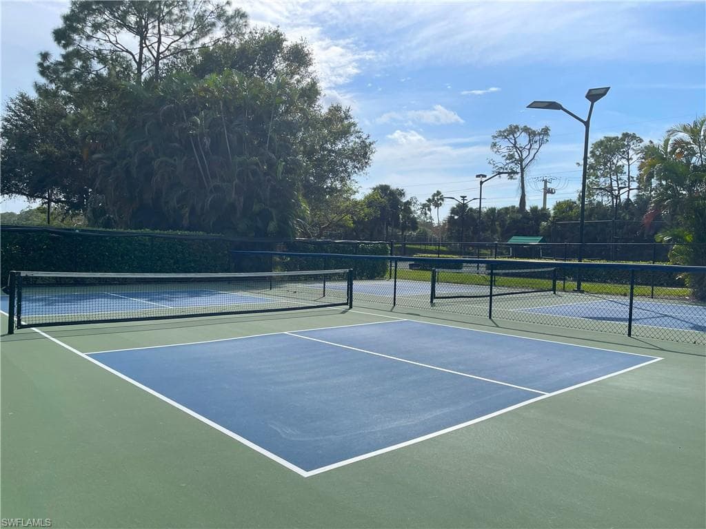 3950 Loblolly Bay Dr 304, Naples, FL 34114-30