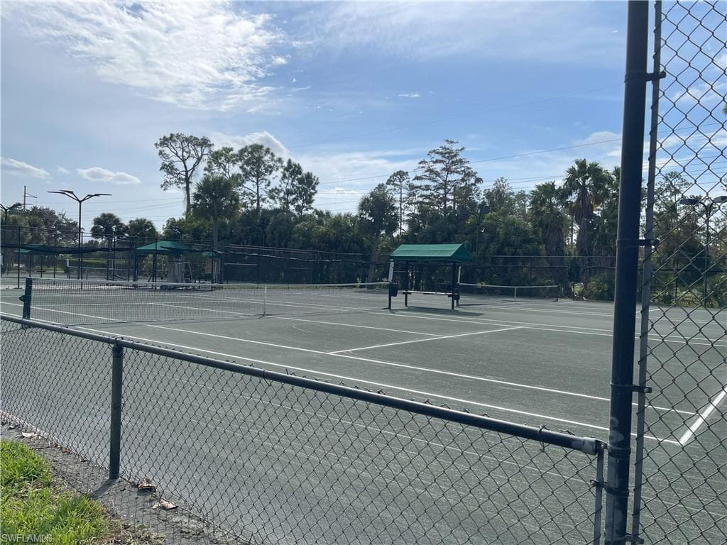 3950 Loblolly Bay Dr 304, Naples, FL 34114-31
