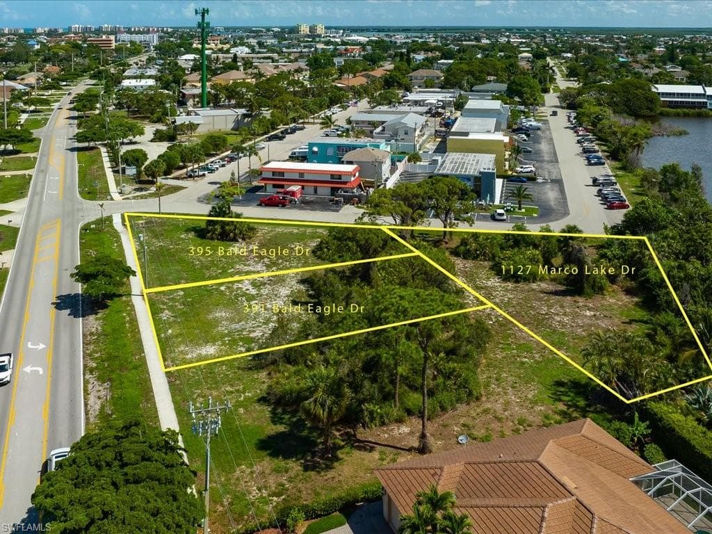 395 Bald Eagle Dr, Marco Island, FL 34145-18