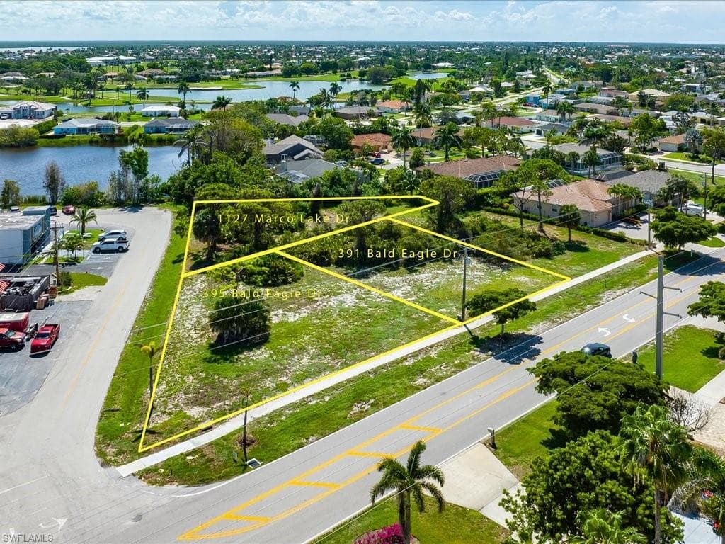 395 Bald Eagle Dr, Marco Island, FL 34145-20