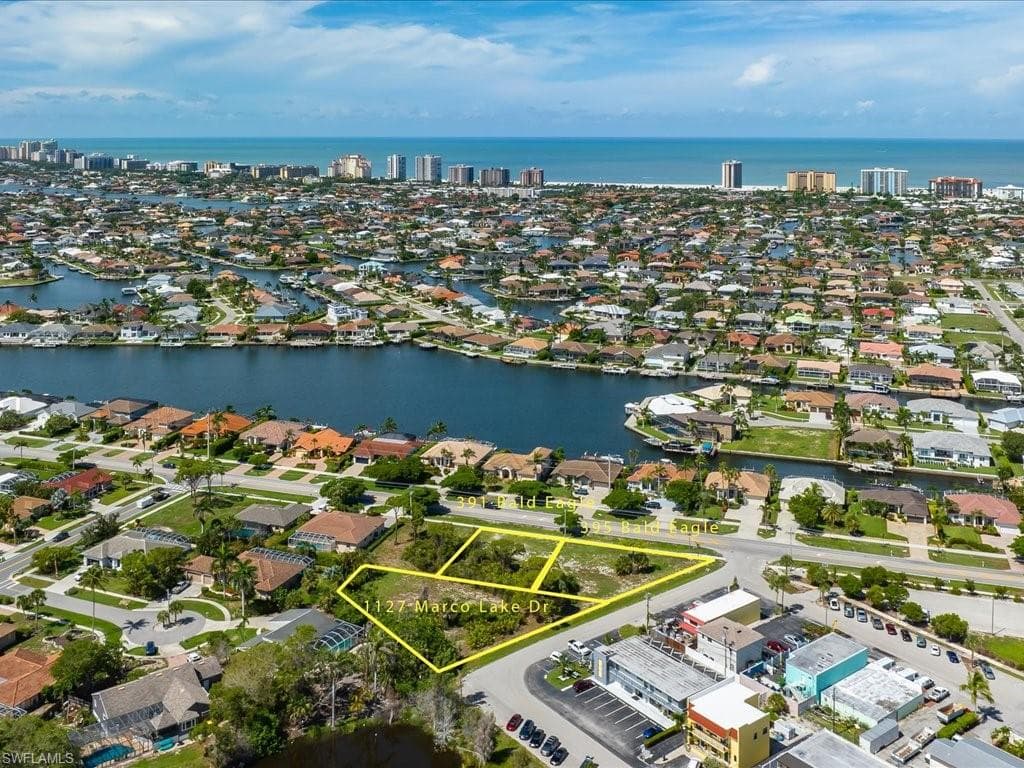 395 Bald Eagle Dr, Marco Island, FL 34145-3
