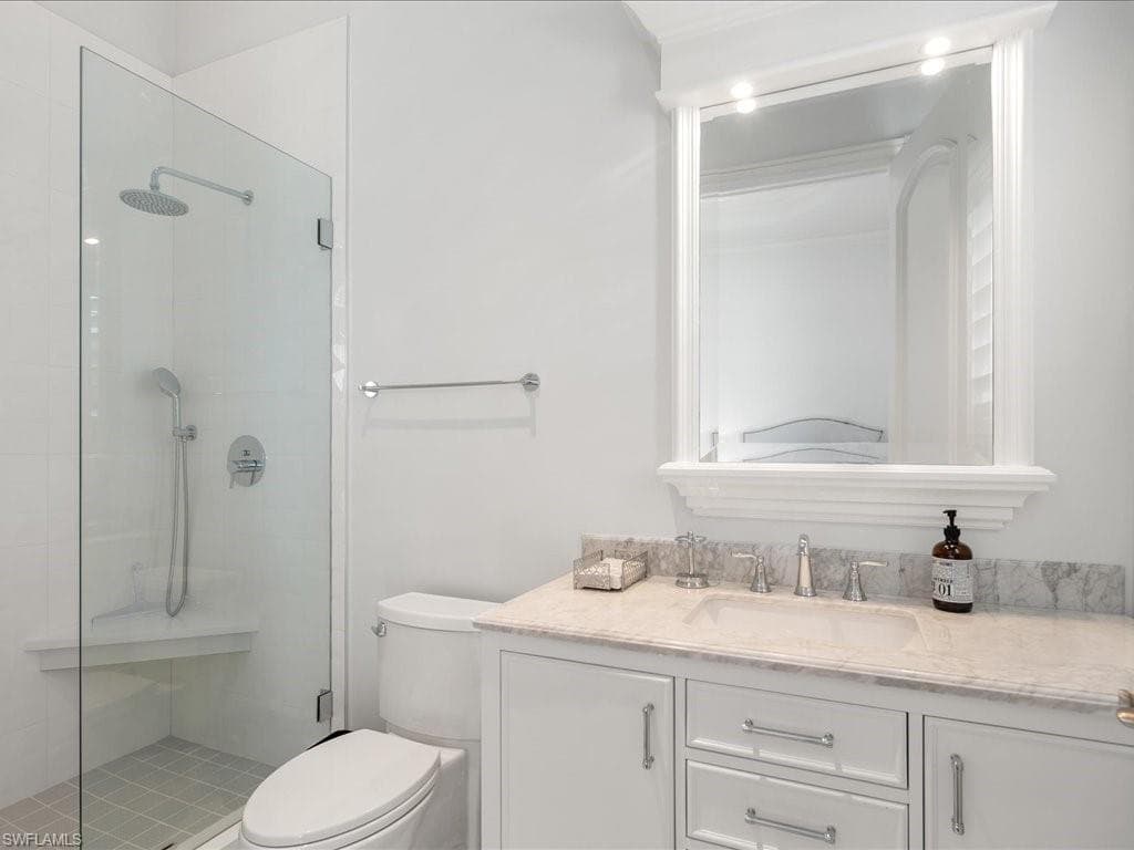 434 Conners Ave, Naples, FL 34108-16