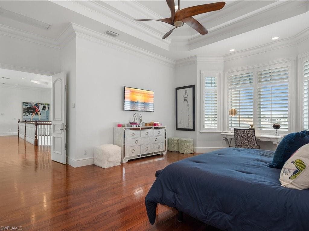 434 Conners Ave, Naples, FL 34108-23