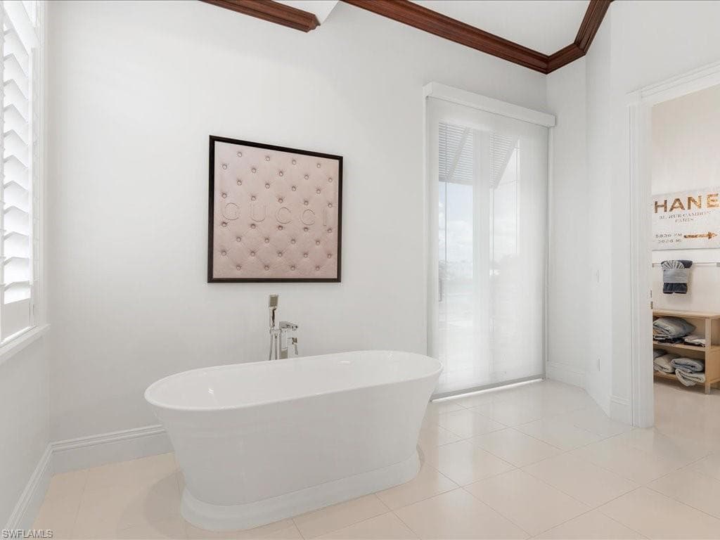 434 Conners Ave, Naples, FL 34108-25