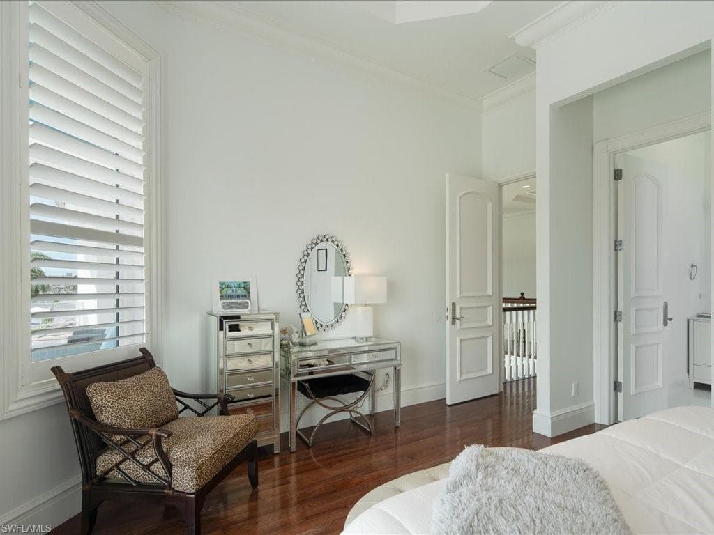 434 Conners Ave, Naples, FL 34108-30