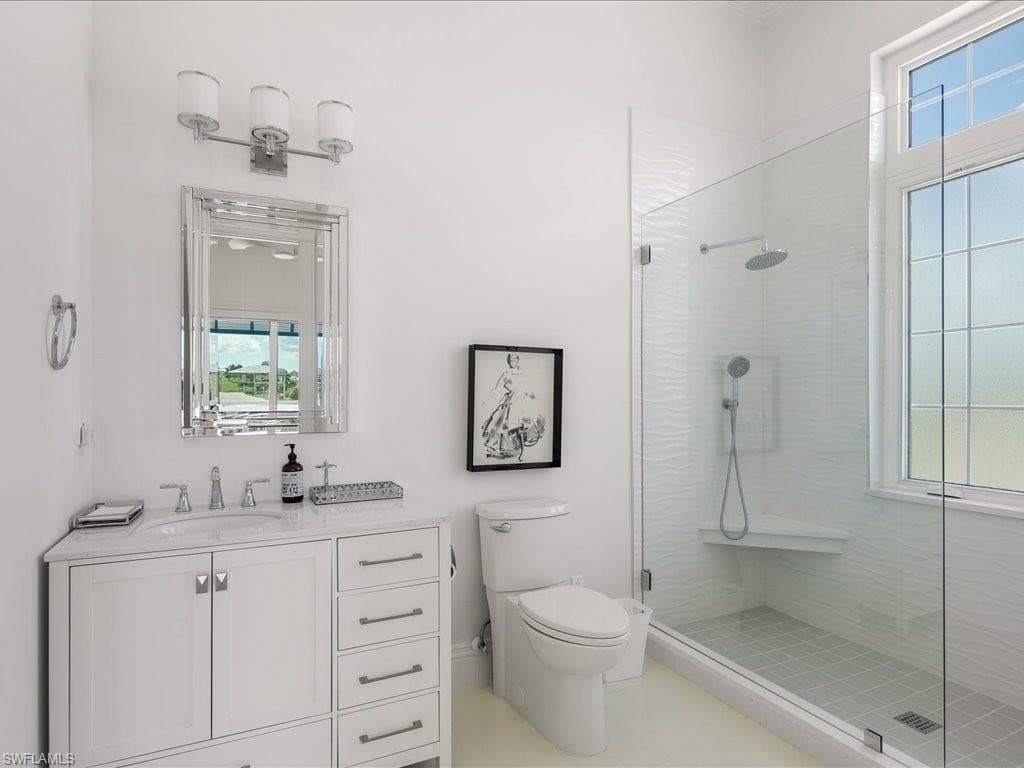 434 Conners Ave, Naples, FL 34108-32
