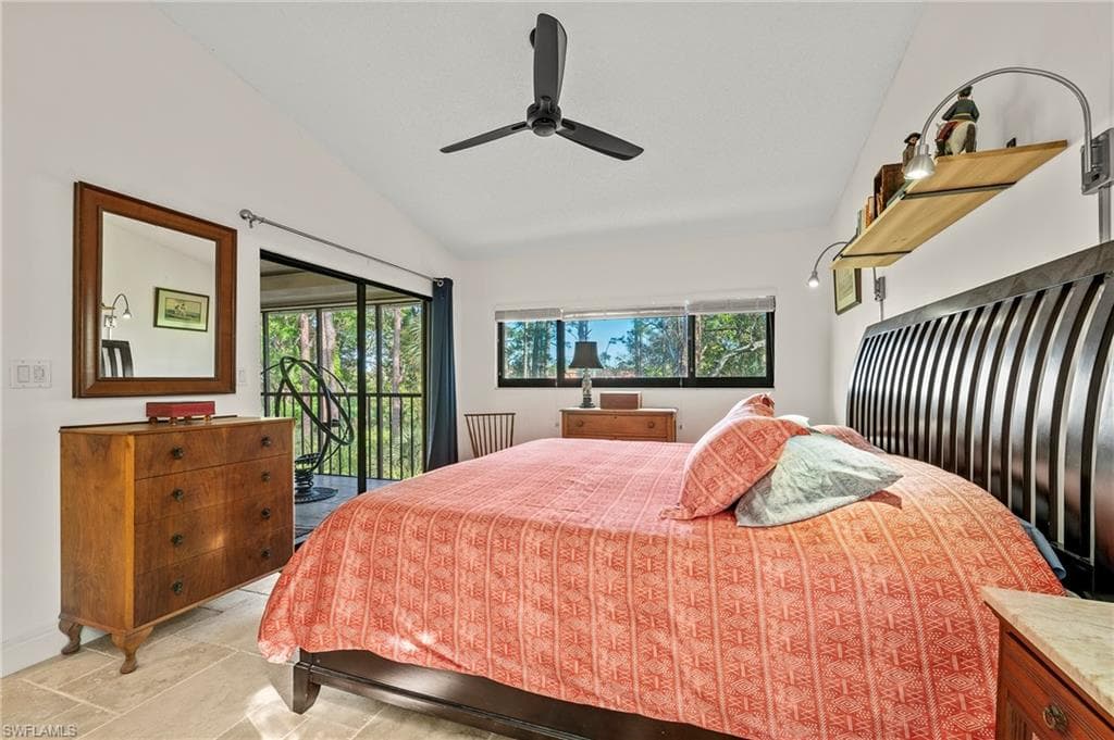 15330 Cedarwood Ln 203, Naples, FL 34110-19