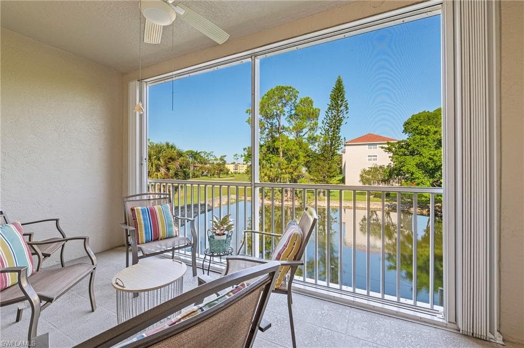 992 Woodshire Ln D205, Naples, FL 34105-15