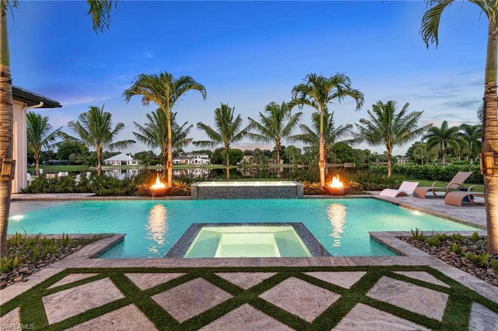 796 Cassena Rd, Naples, FL 34108-4