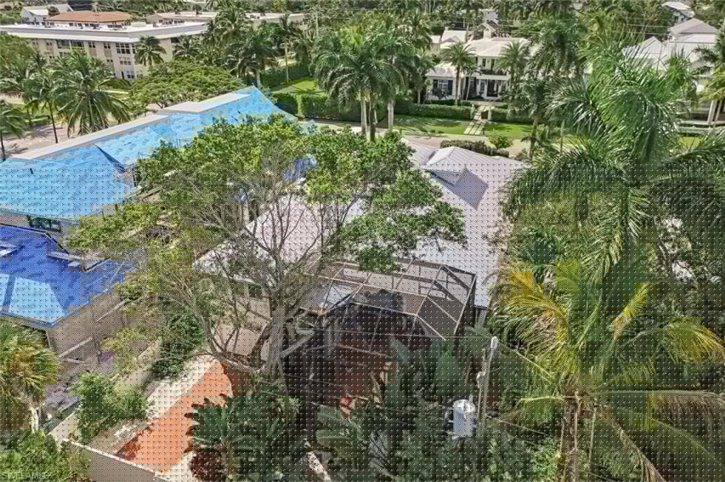 263 10th Ave S, Naples, FL 34102-46