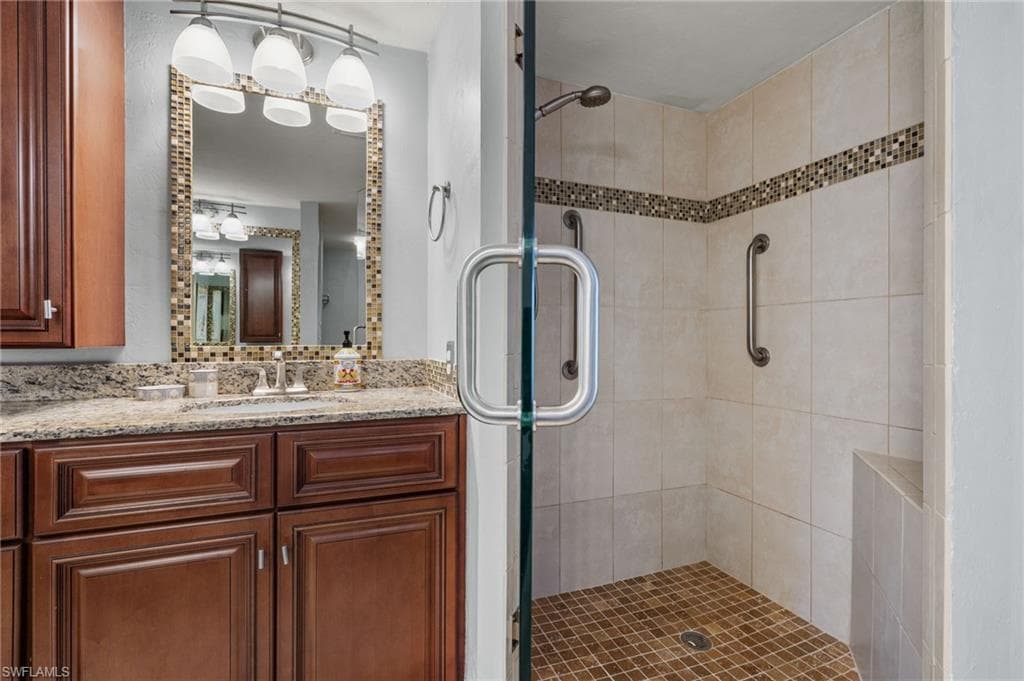 1510 Imperial Golf Course Blvd 133, Naples, FL 34110-23