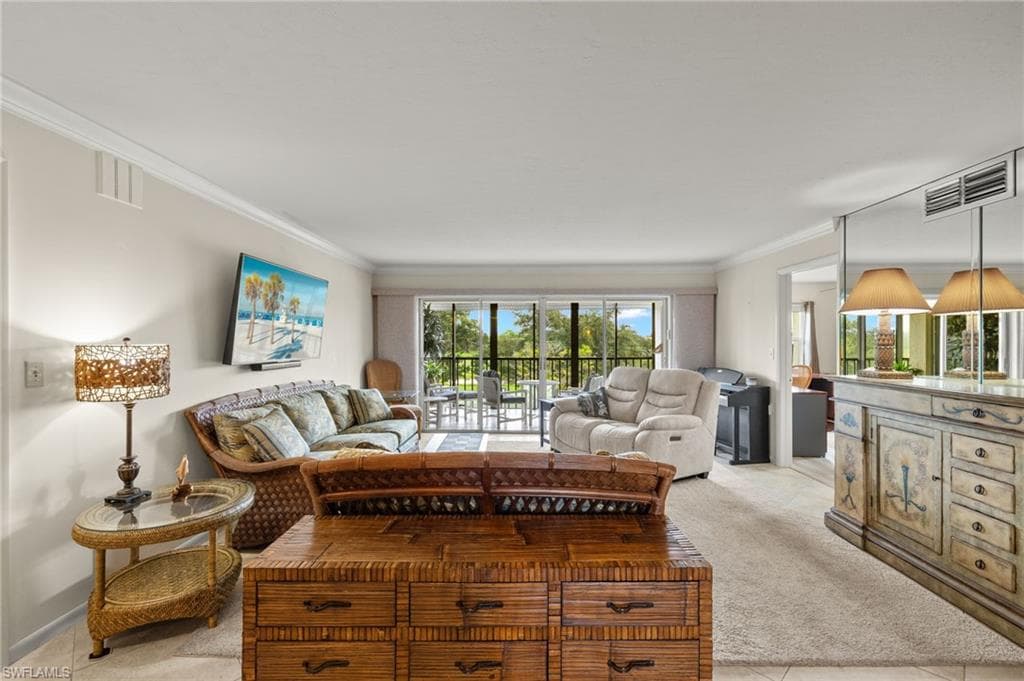 1510 Imperial Golf Course Blvd 133, Naples, FL 34110-7
