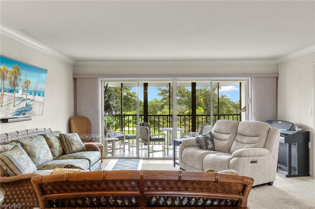 1510 Imperial Golf Course Blvd 133, Naples, FL 34110-8