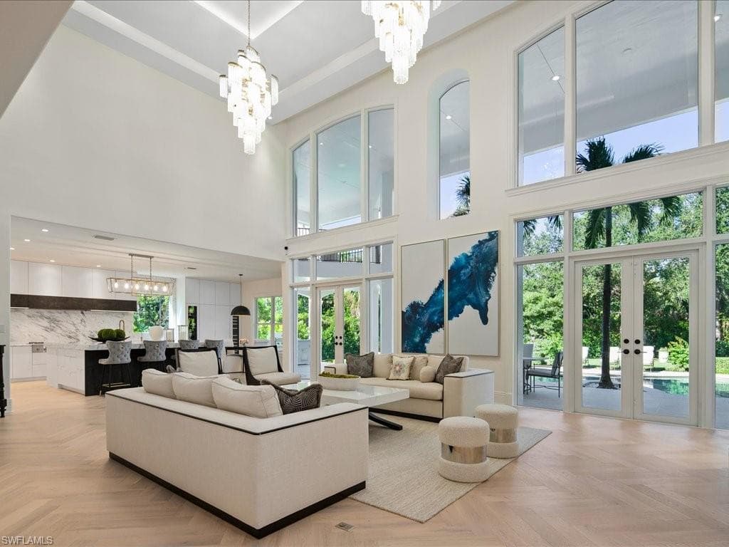 9129 The Ln, Naples, FL 34109-13