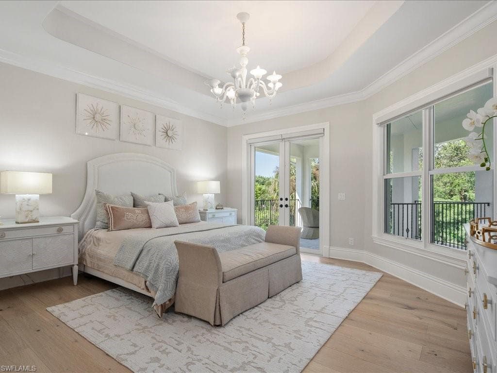9129 The Ln, Naples, FL 34109-38