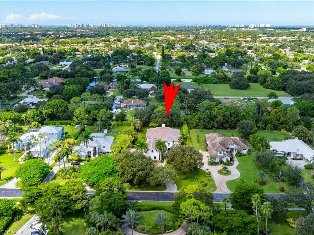 9129 The Ln, Naples, FL 34109-50