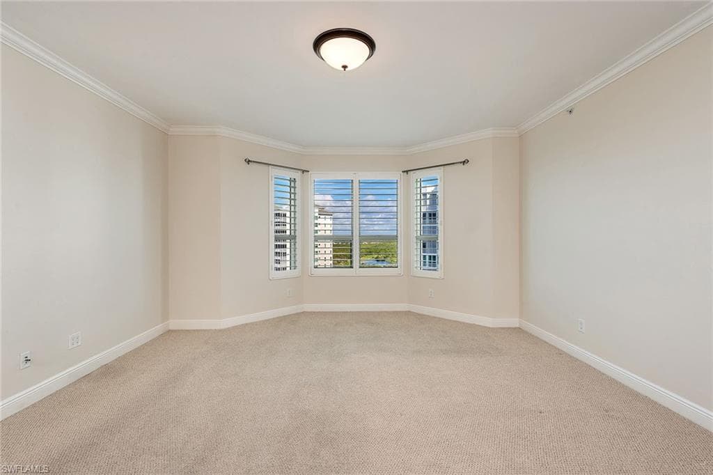 285 Grande Way 1606, Naples, FL 34110-13