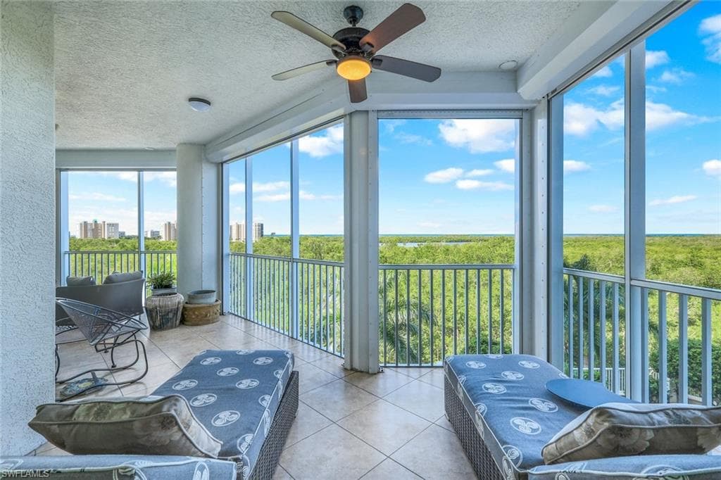 265 Indies Way 503, Naples, FL 34110-33