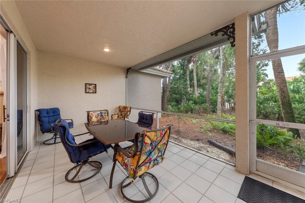 25200 Goldcrest Dr 512, Bonita Springs, FL 34134-15