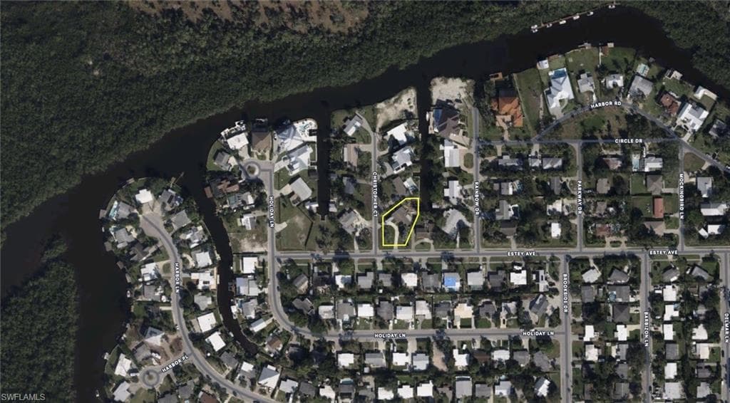 1185 Christopher Ct, Naples, FL 34104-11