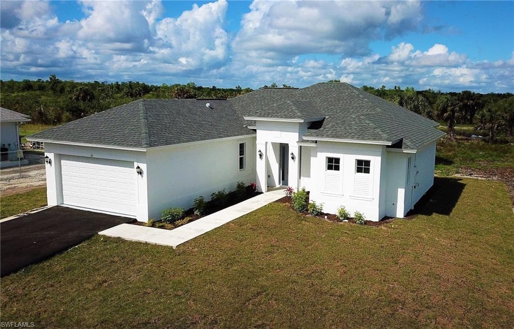 2872 64th Ave NE, Naples, FL 34120-9