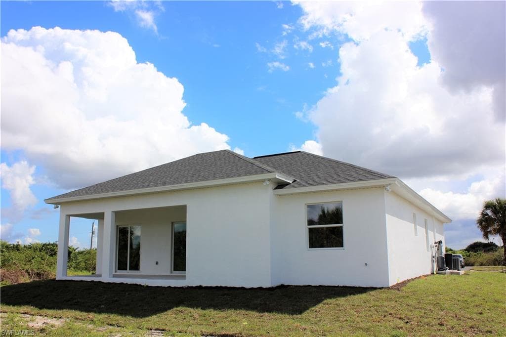 2872 64th Ave NE, Naples, FL 34120-14