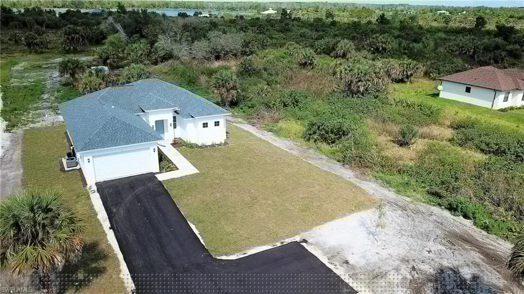 2872 64th Ave NE, Naples, FL 34120-17
