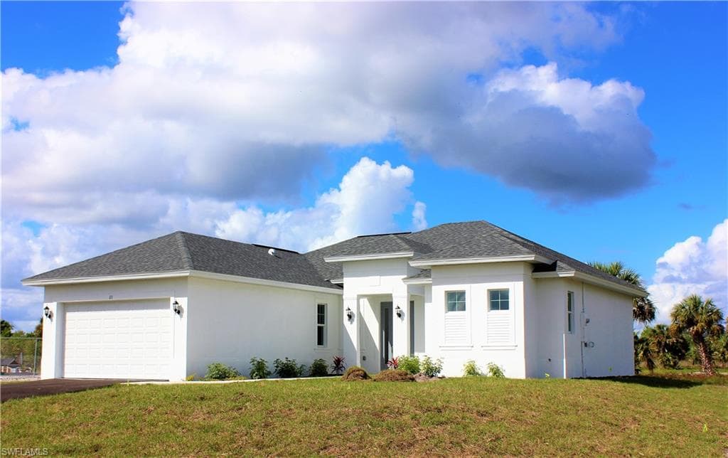 2872 64th Ave NE, Naples, FL 34120-6