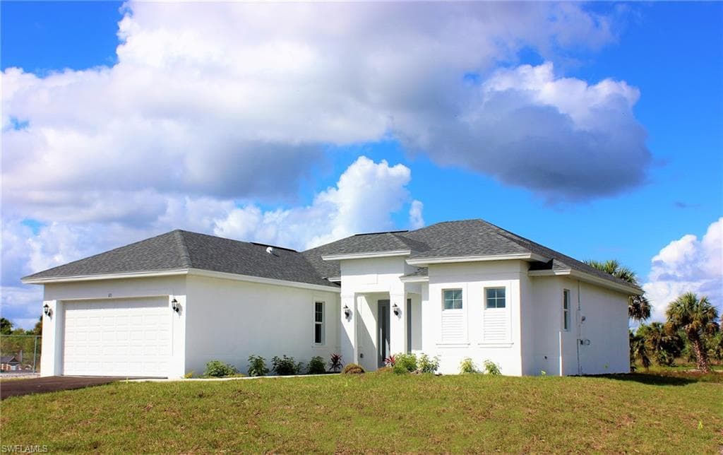 2872 64th Ave NE, Naples, FL 34120-7