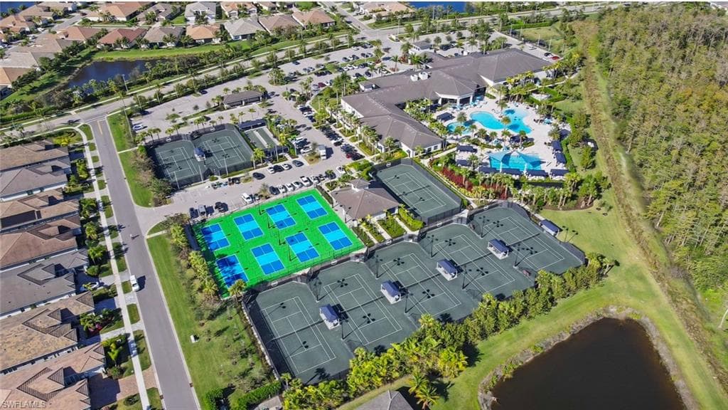 16030 Starglazer Pl, Bonita Springs, FL 34135-16