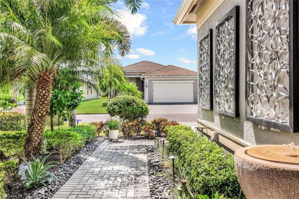 16030 Starglazer Pl, Bonita Springs, FL 34135-22