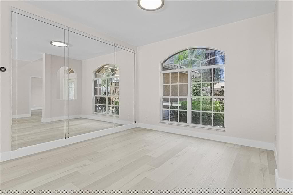 14924 Indigo Lakes Dr, Naples, FL 34119-9