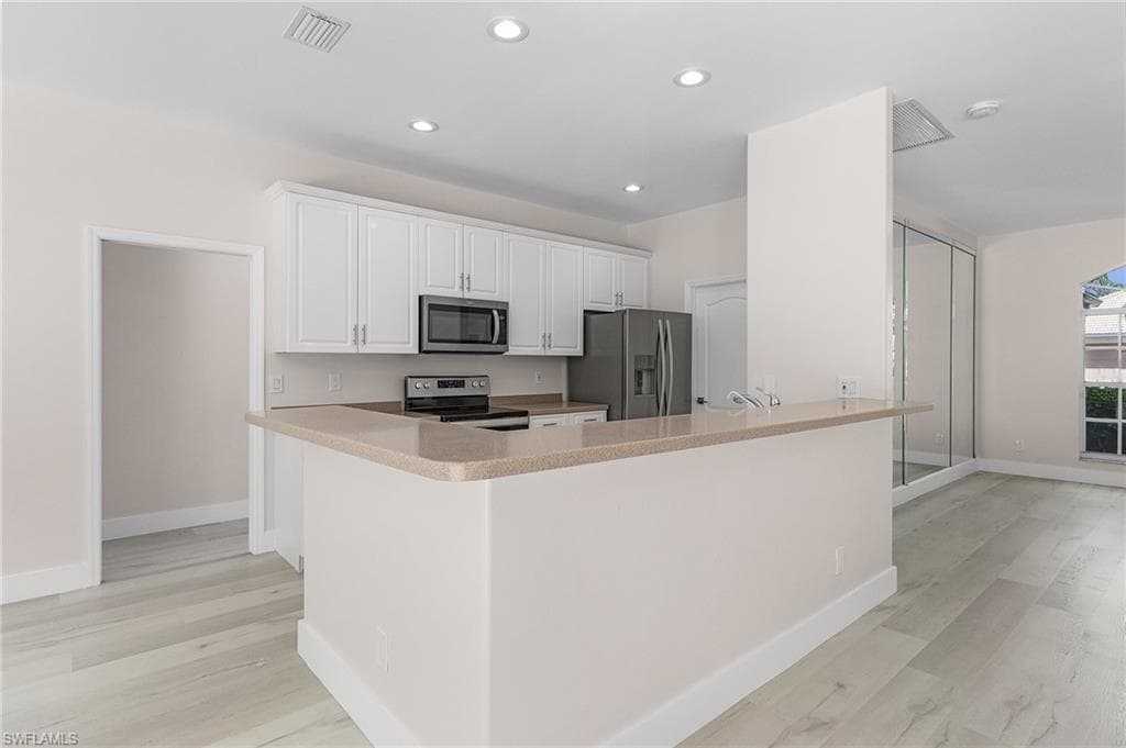 14924 Indigo Lakes Dr, Naples, FL 34119-12