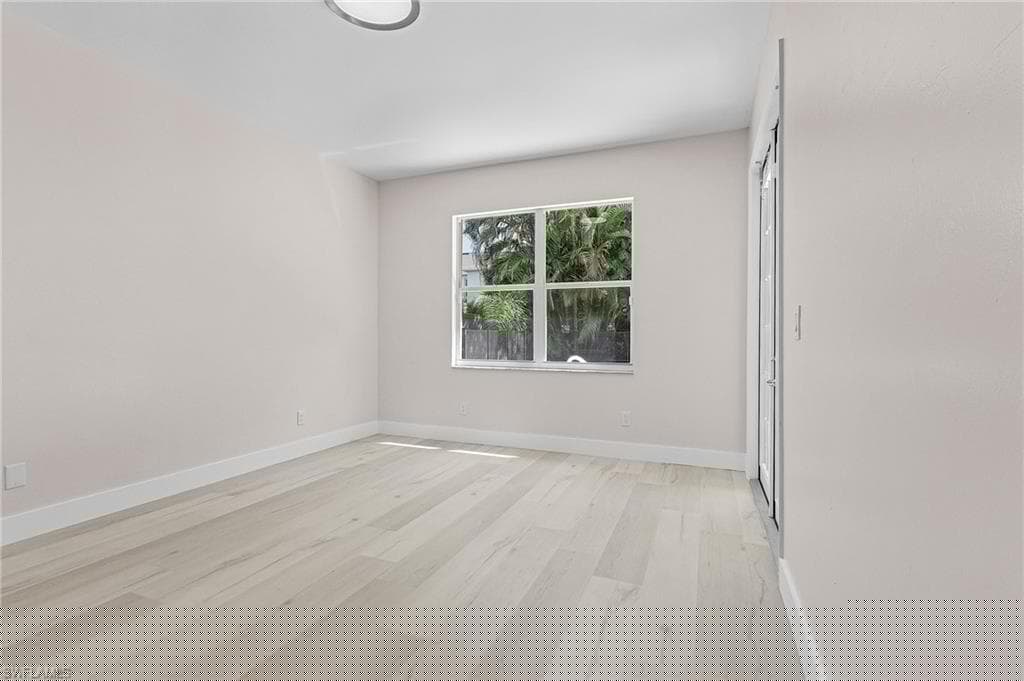 14924 Indigo Lakes Dr, Naples, FL 34119-15