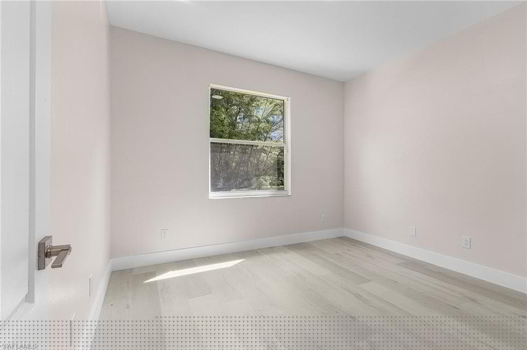 14924 Indigo Lakes Dr, Naples, FL 34119-23