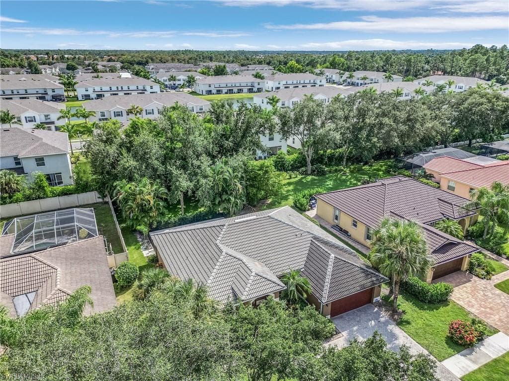 14924 Indigo Lakes Dr, Naples, FL 34119-35