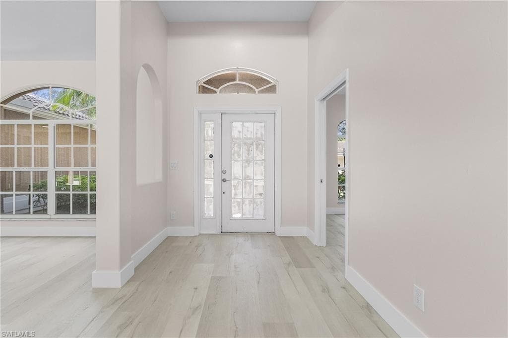 14924 Indigo Lakes Dr, Naples, FL 34119-7