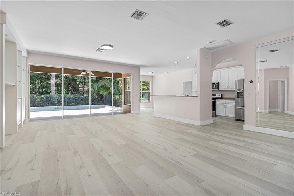14924 Indigo Lakes Dr, Naples, FL 34119-8