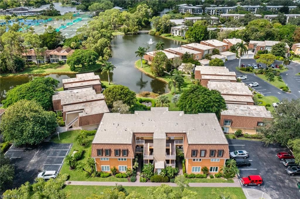 1850 Bald Eagle Dr 404-c, Naples, FL 34105-48