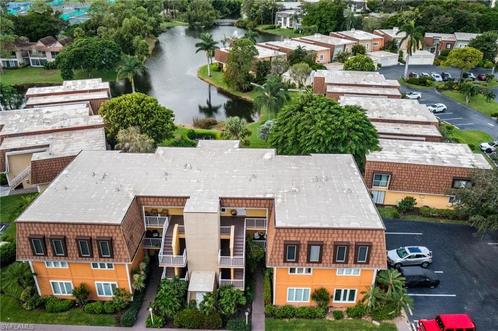1850 Bald Eagle Dr 404-c, Naples, FL 34105-49